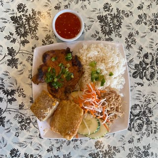 C1 - Cyclo Special Broken Rice - Cơm Tấm Đặc Biệt